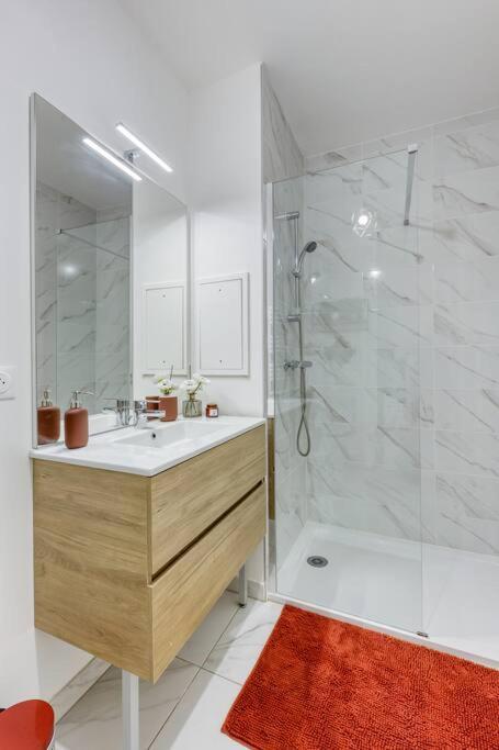 Easy Paris Visit Metro & Parking Apartment Saint-Ouen  Exterior photo