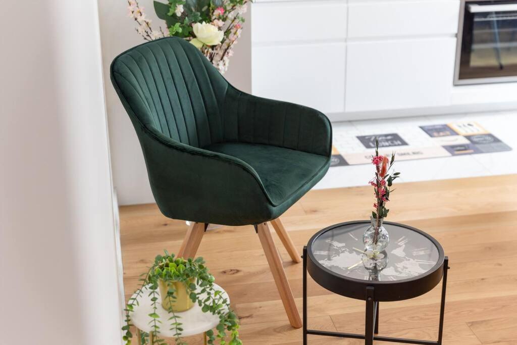 Easy Paris Visit Metro & Parking Apartment Saint-Ouen  Exterior photo